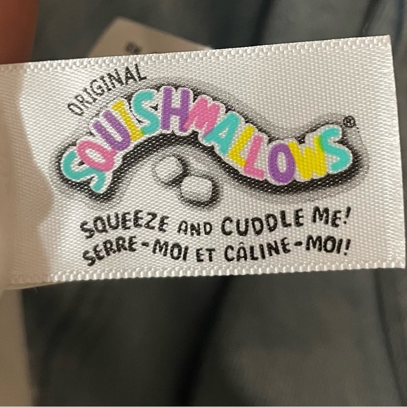 Gracelynn The Winter Fox Squishmallow - Picture 3 of 3